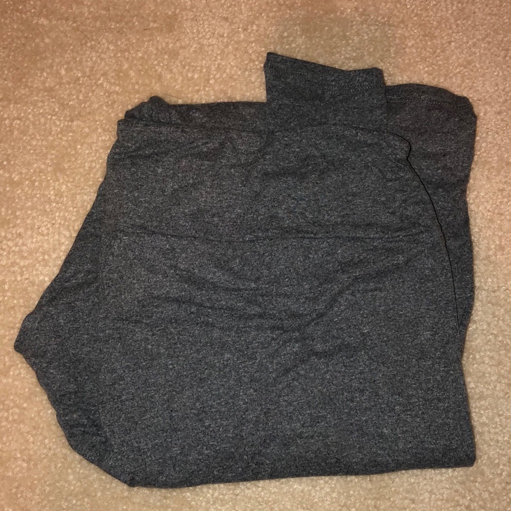 TC Solid heather gray